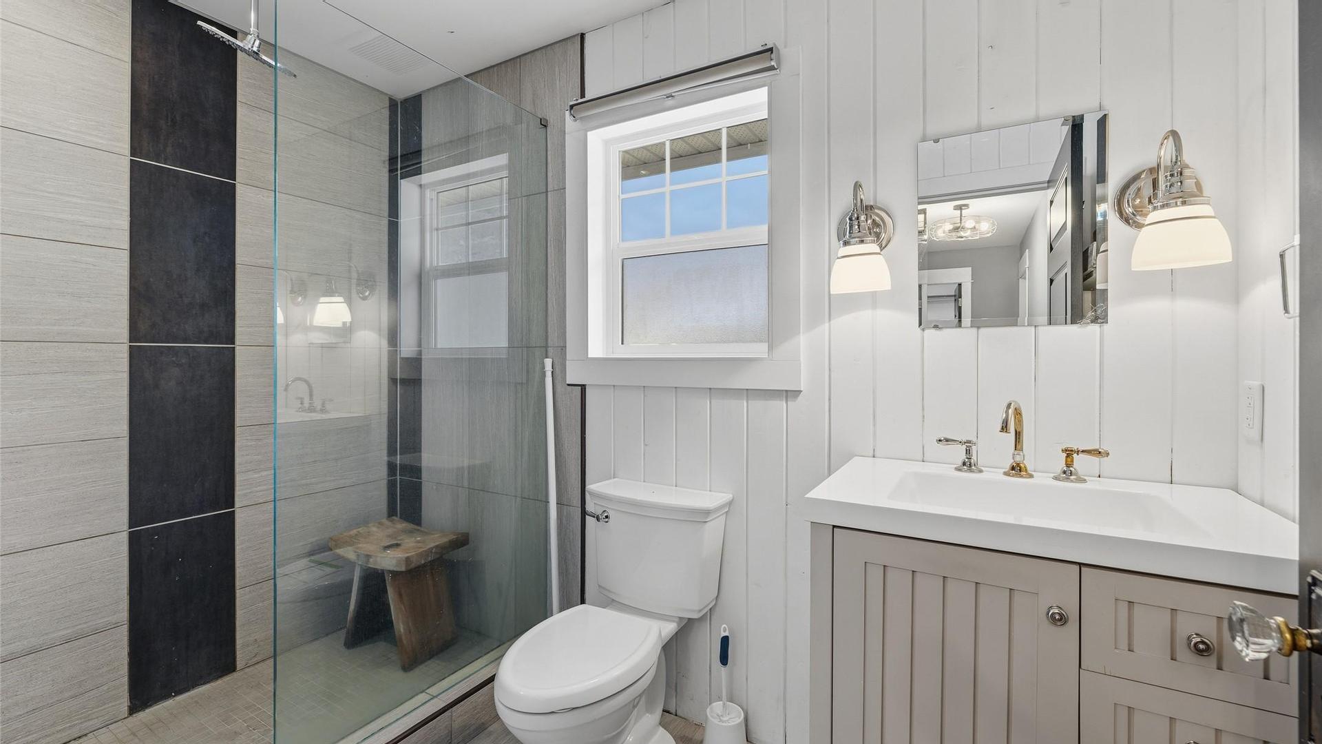 









10414


VICTORIA

Road, 178,
Summerland,




BC
V0H 1Z2

