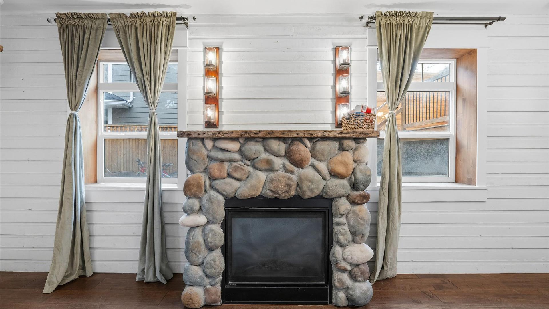 









10414


VICTORIA

Road, 178,
Summerland,




BC
V0H 1Z2

