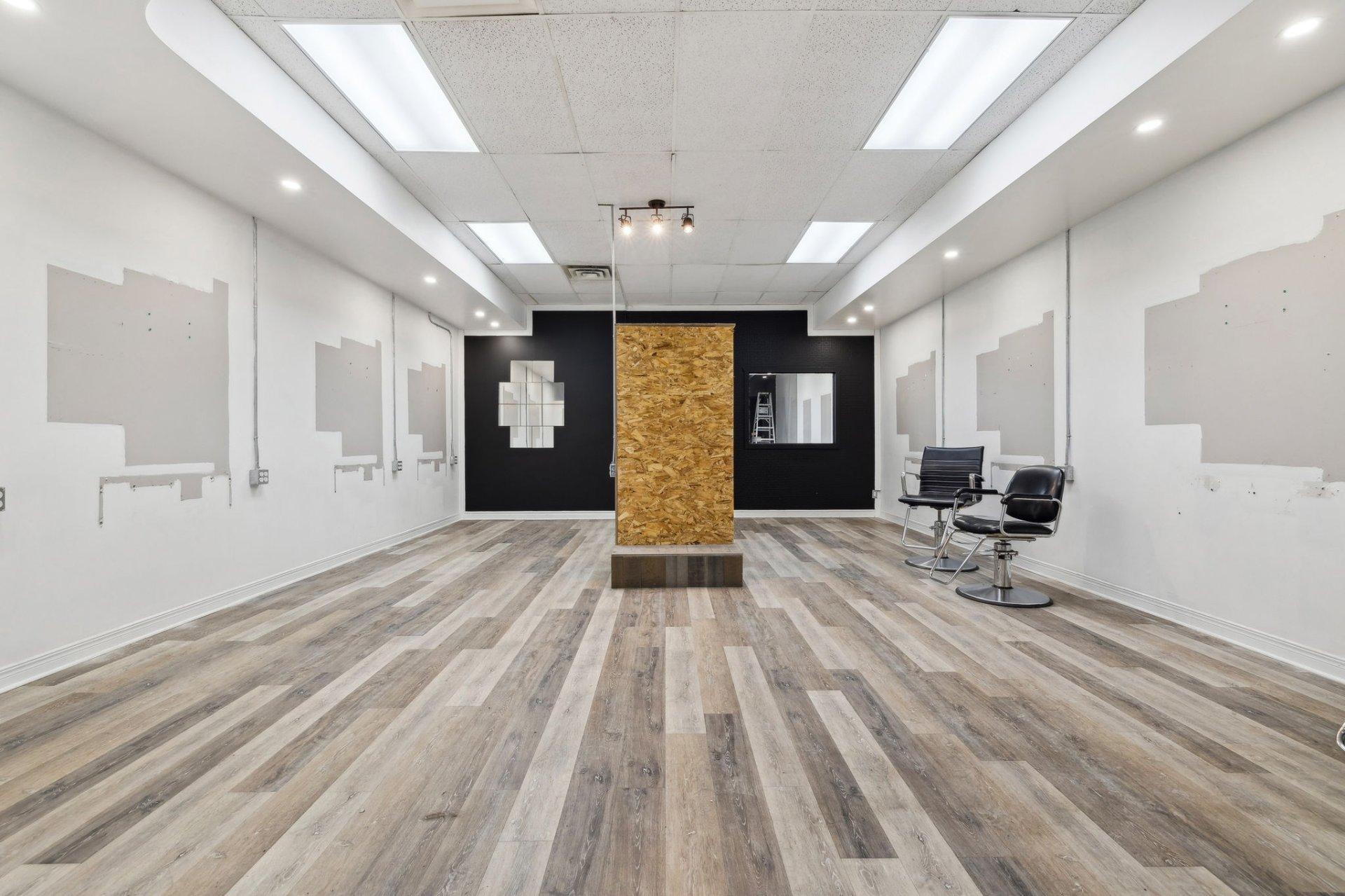 









200


Rue Principale

, 7,
Gatineau (Aylmer),




QC
J9H5G3

