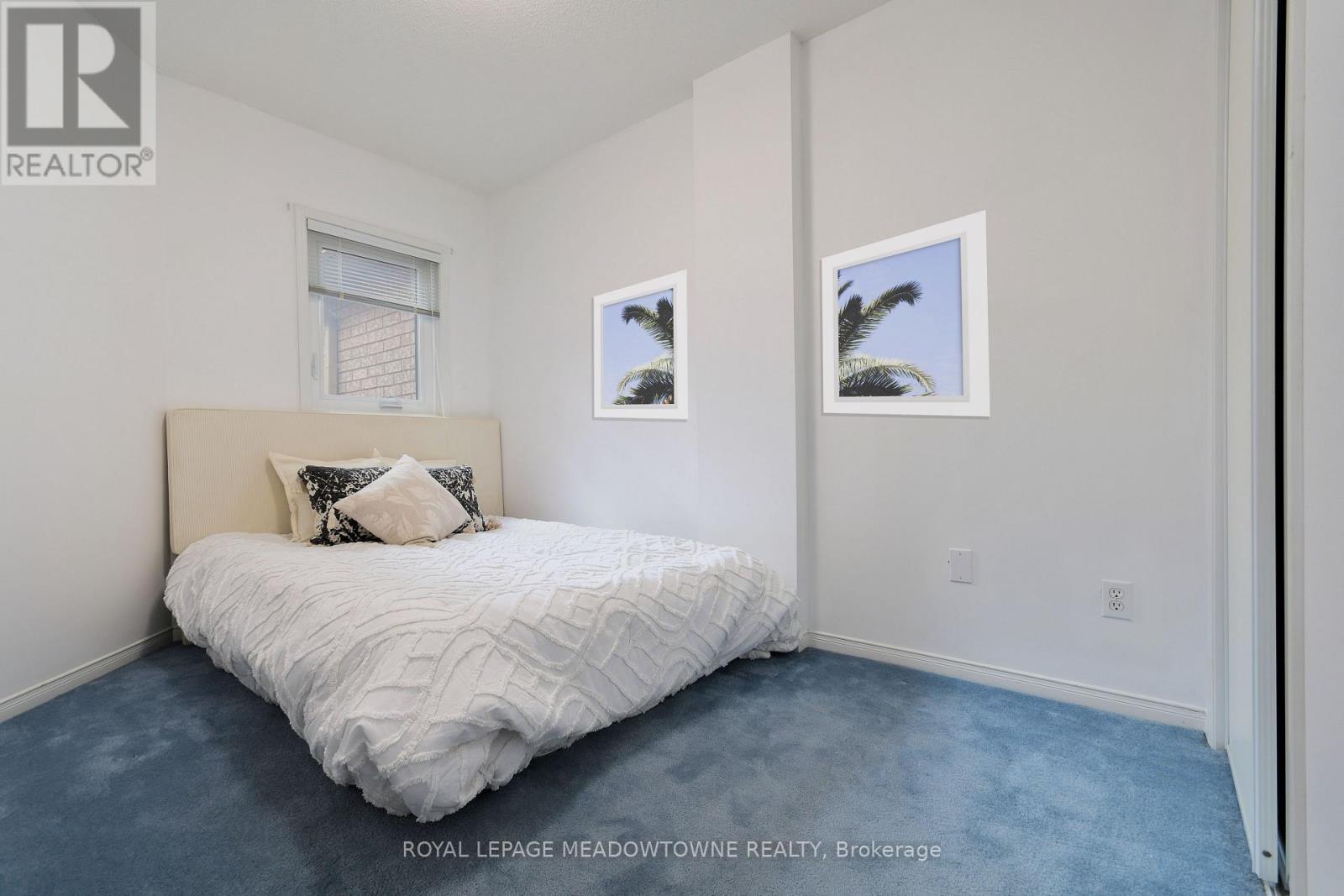 












15 - 1285 BRISTOL ROAD W

,
Mississauga,




Ontario
L5V2H5

