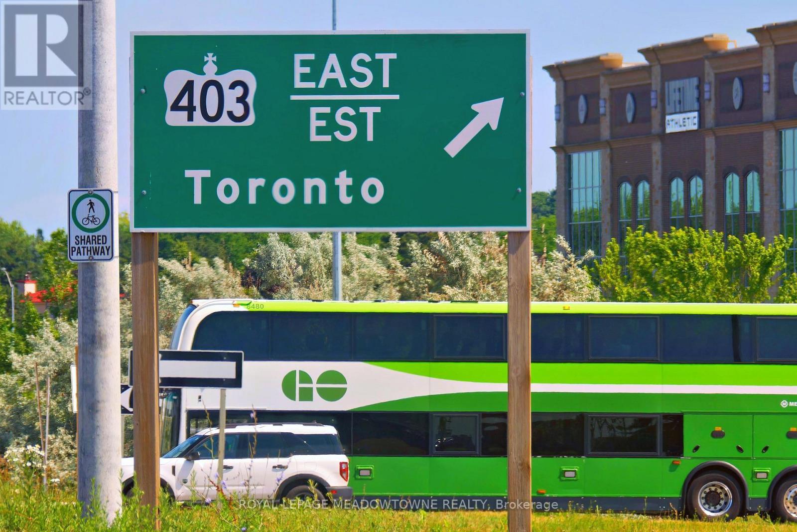 












15 - 1285 BRISTOL ROAD W

,
Mississauga,




Ontario
L5V2H5

