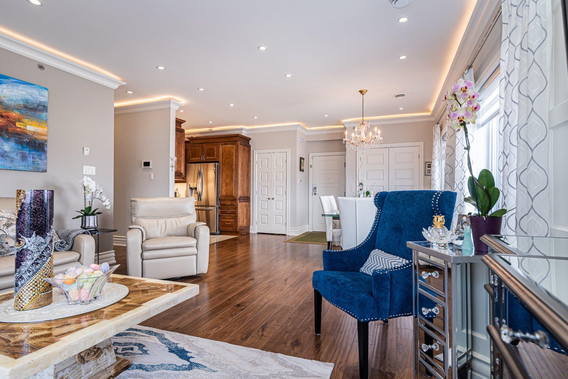 









651


Rue Carleton

,
Laval (Chomedey),




QC
H7W4R6

