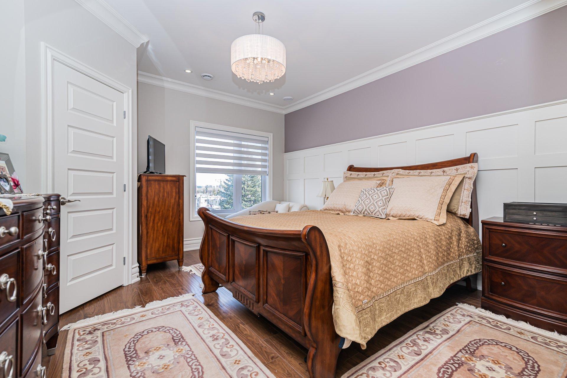 









651


Rue Carleton

,
Laval (Chomedey),




QC
H7W4R6

