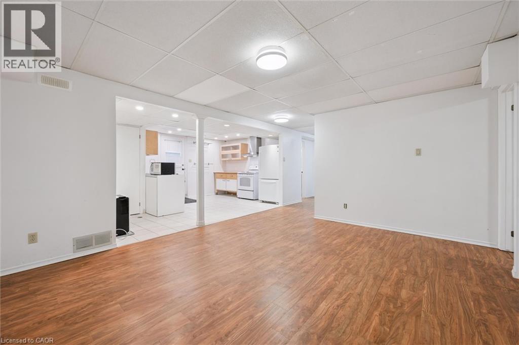 












286 AUBURN Drive Unit# Lower

,
Waterloo,




Ontario
N2K3J9

