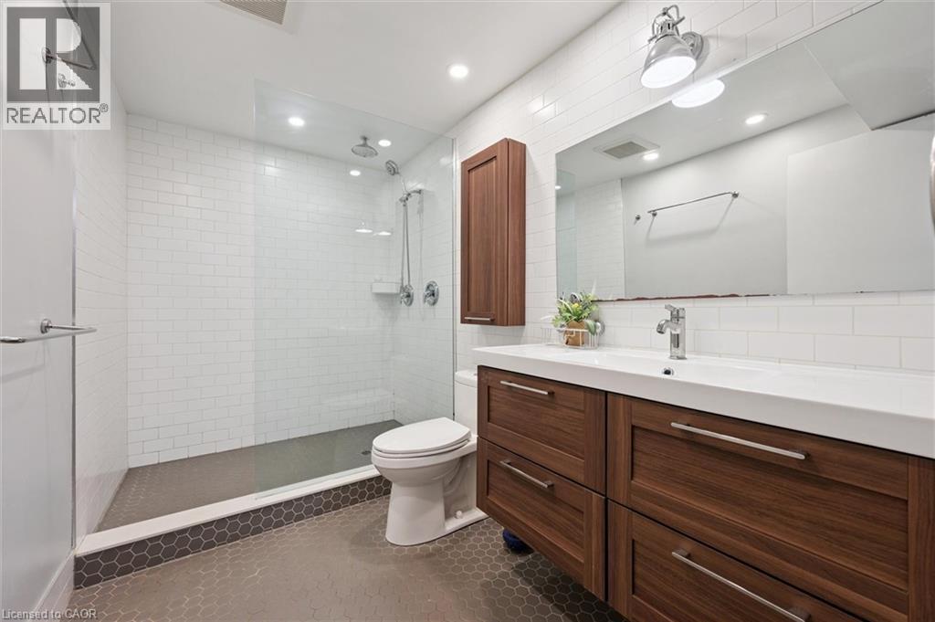 












286 AUBURN Drive Unit# Lower

,
Waterloo,




Ontario
N2K3J9

