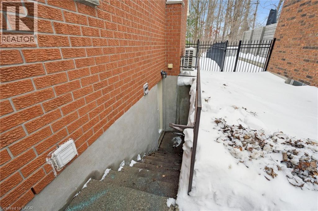 












286 AUBURN Drive Unit# Lower

,
Waterloo,




Ontario
N2K3J9

