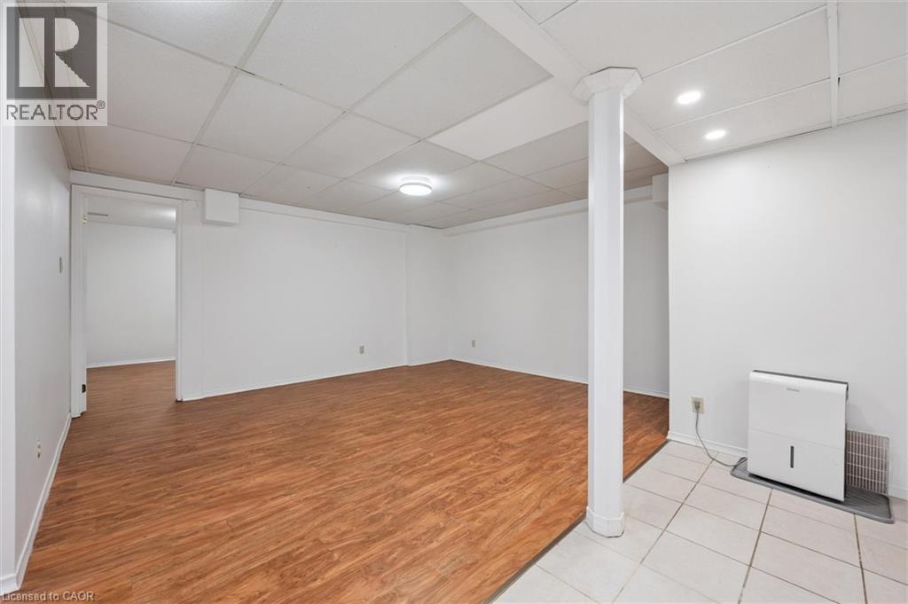 












286 AUBURN Drive Unit# Lower

,
Waterloo,




Ontario
N2K3J9

