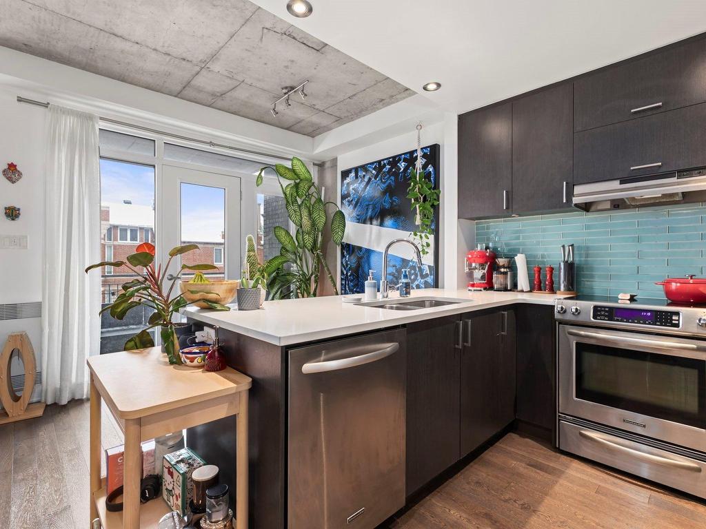 









245


Rue Maguire

, 315,
Le Plateau-Mont-Royal (Montréal),




QC
H2T0A4

