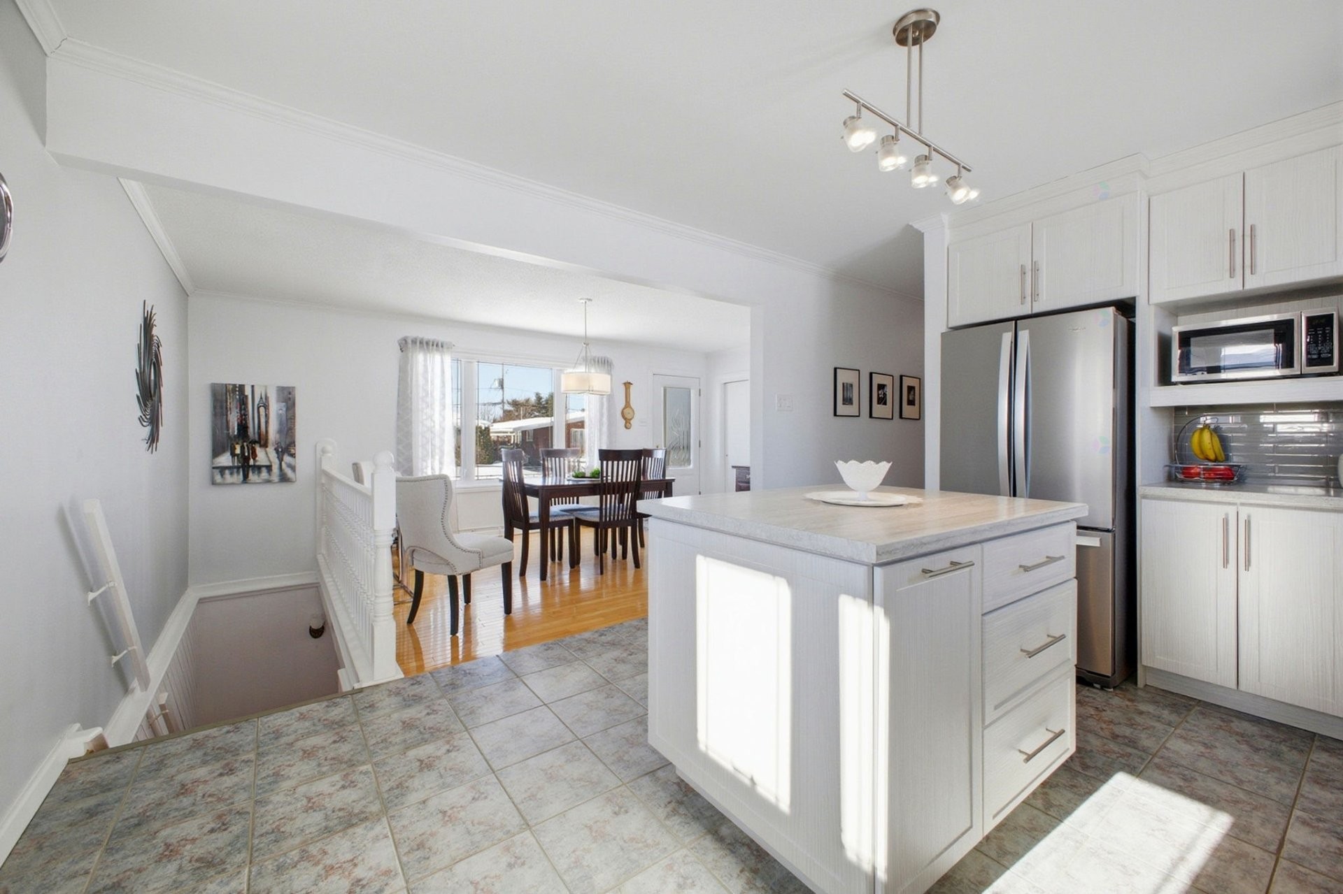 









19


Rue Smith

,
Gatineau (Gatineau),




QC
J8T2Z7

