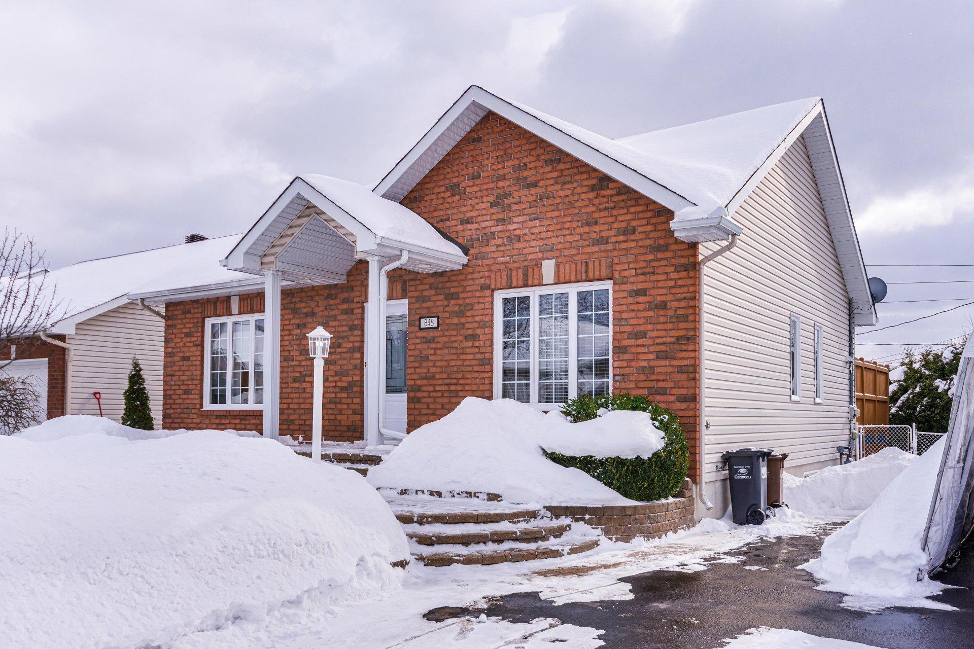 









848


Rue de l'Oasis

,
Gatineau (Gatineau),




QC
J8R3V4

