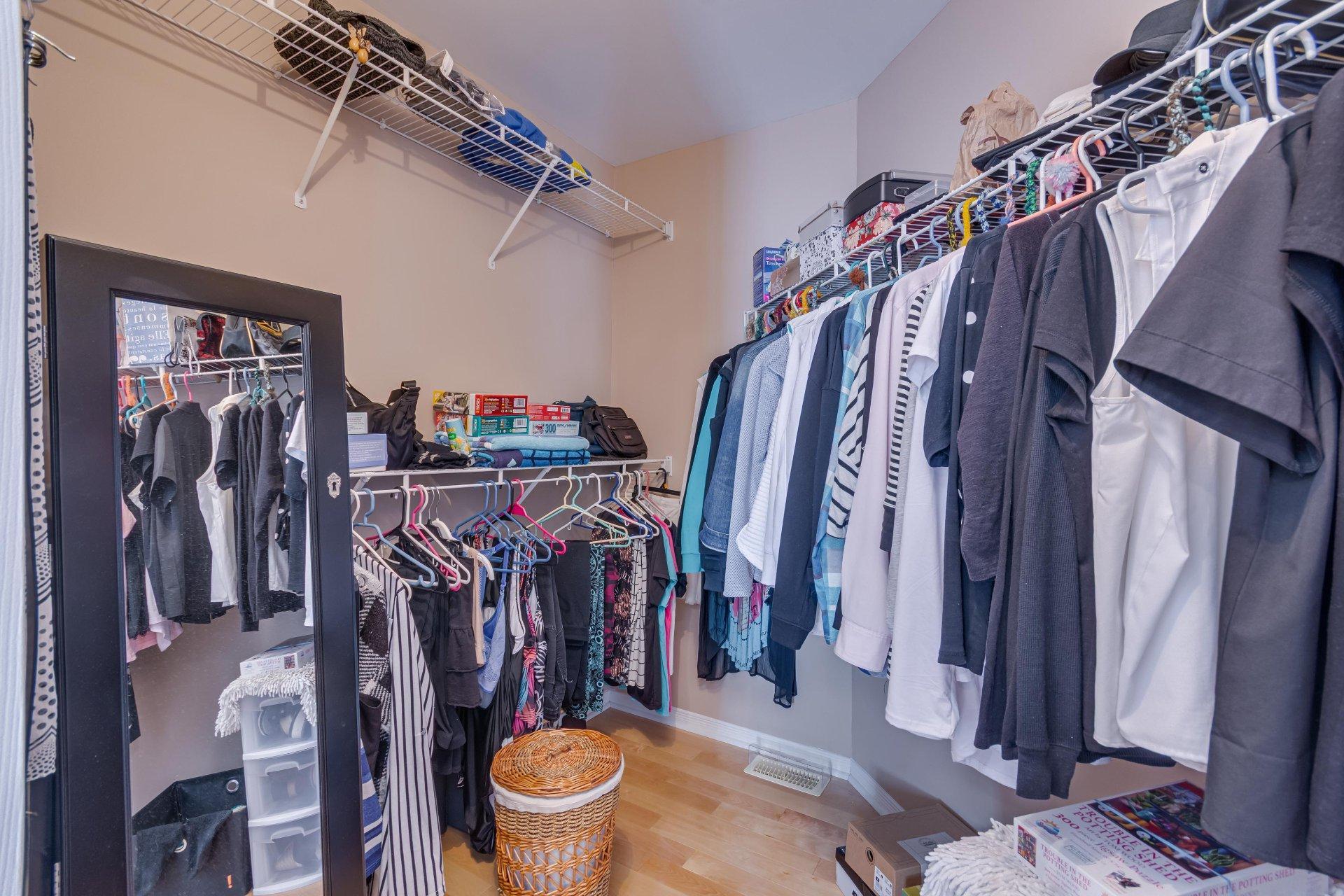 









848


Rue de l'Oasis

,
Gatineau (Gatineau),




QC
J8R3V4

