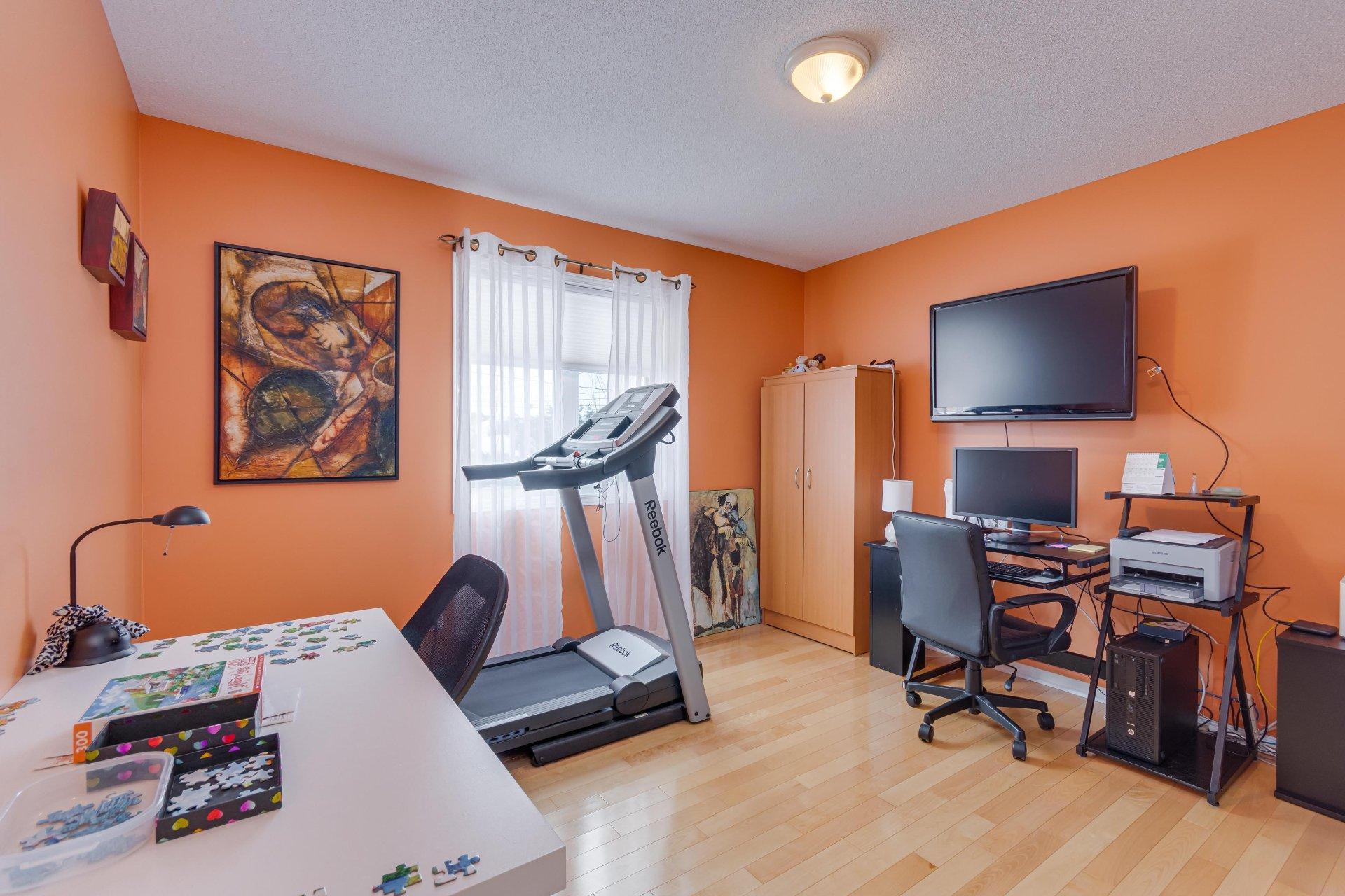 









848


Rue de l'Oasis

,
Gatineau (Gatineau),




QC
J8R3V4

