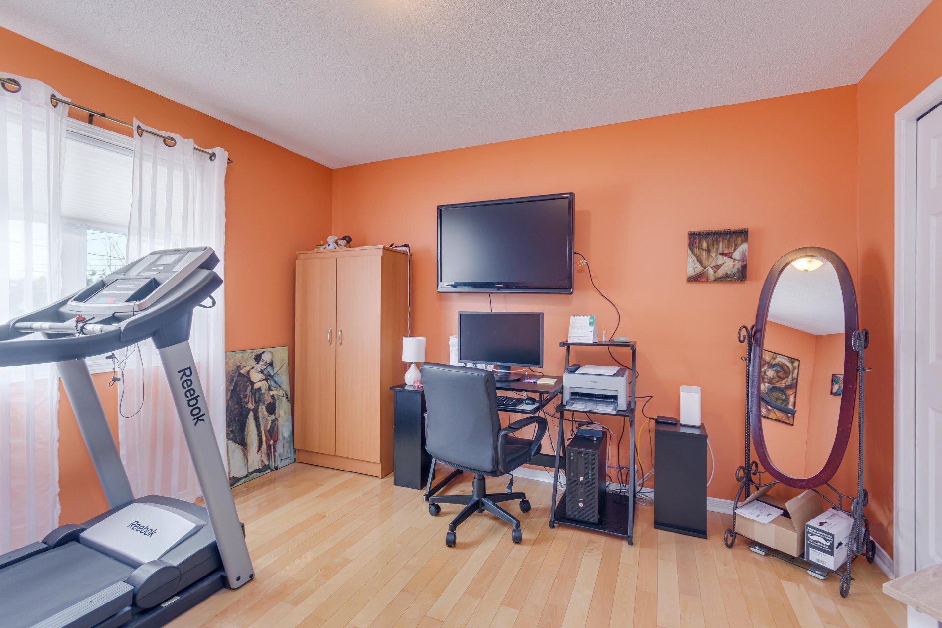 









848


Rue de l'Oasis

,
Gatineau (Gatineau),




QC
J8R3V4

