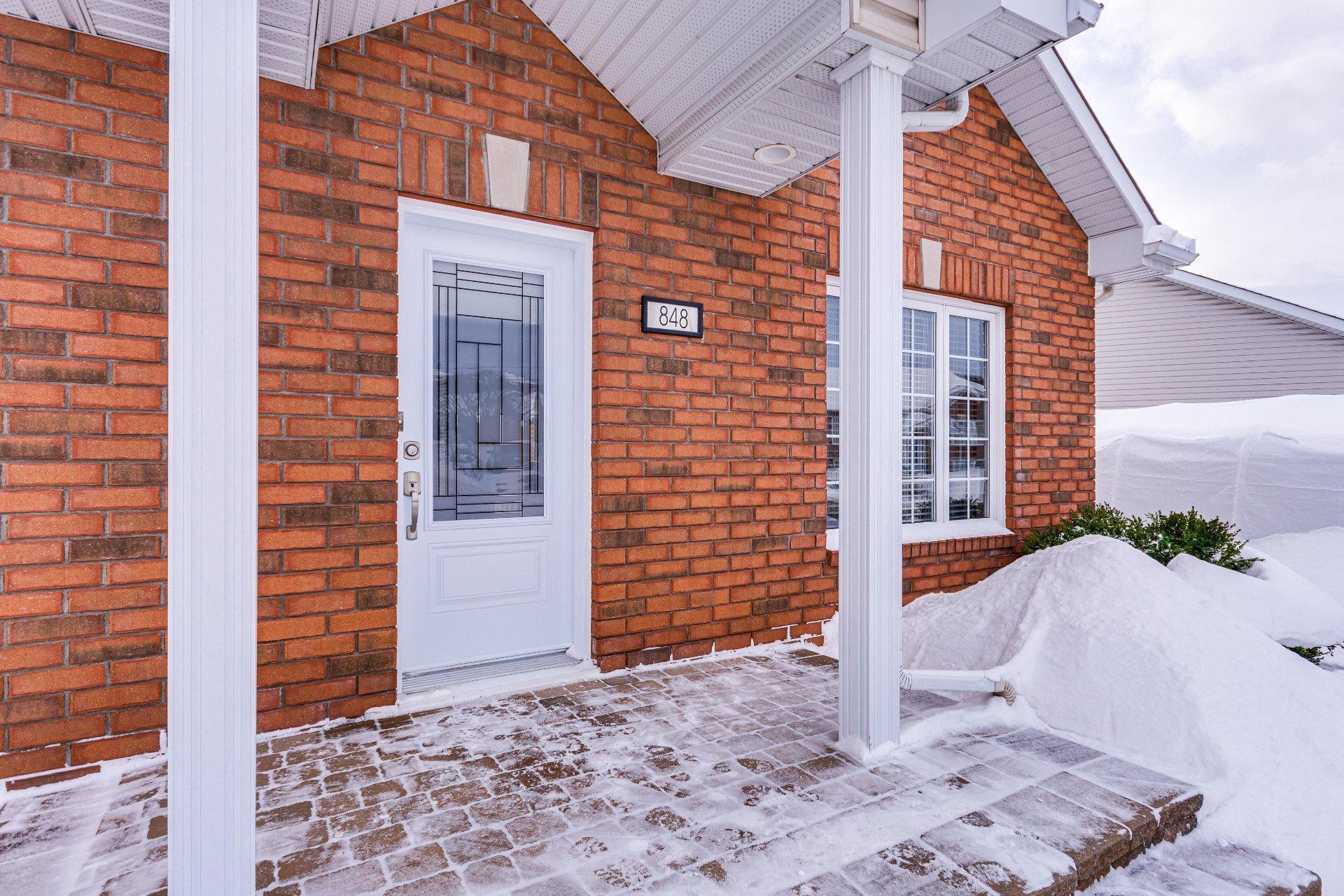 









848


Rue de l'Oasis

,
Gatineau (Gatineau),




QC
J8R3V4

