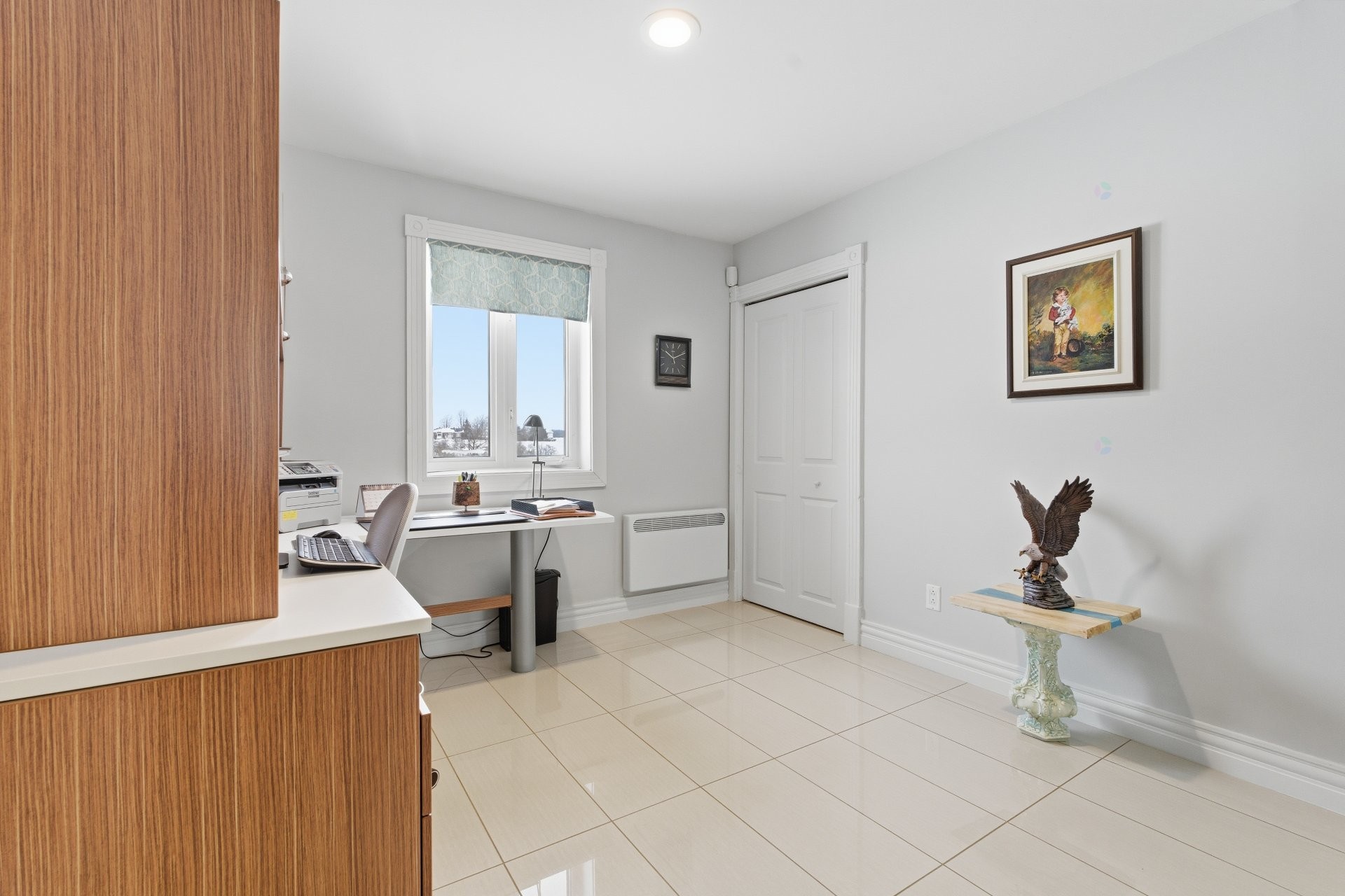 









537Z


Rg de la Rivière S.

,
Saint-Lin/Laurentides,




QC
J5M2A1

