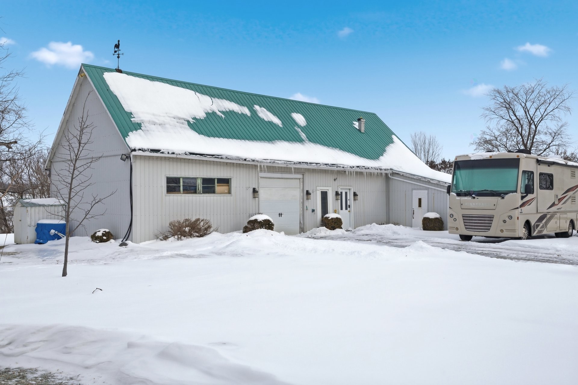 









537Z


Rg de la Rivière S.

,
Saint-Lin/Laurentides,




QC
J5M2A1

