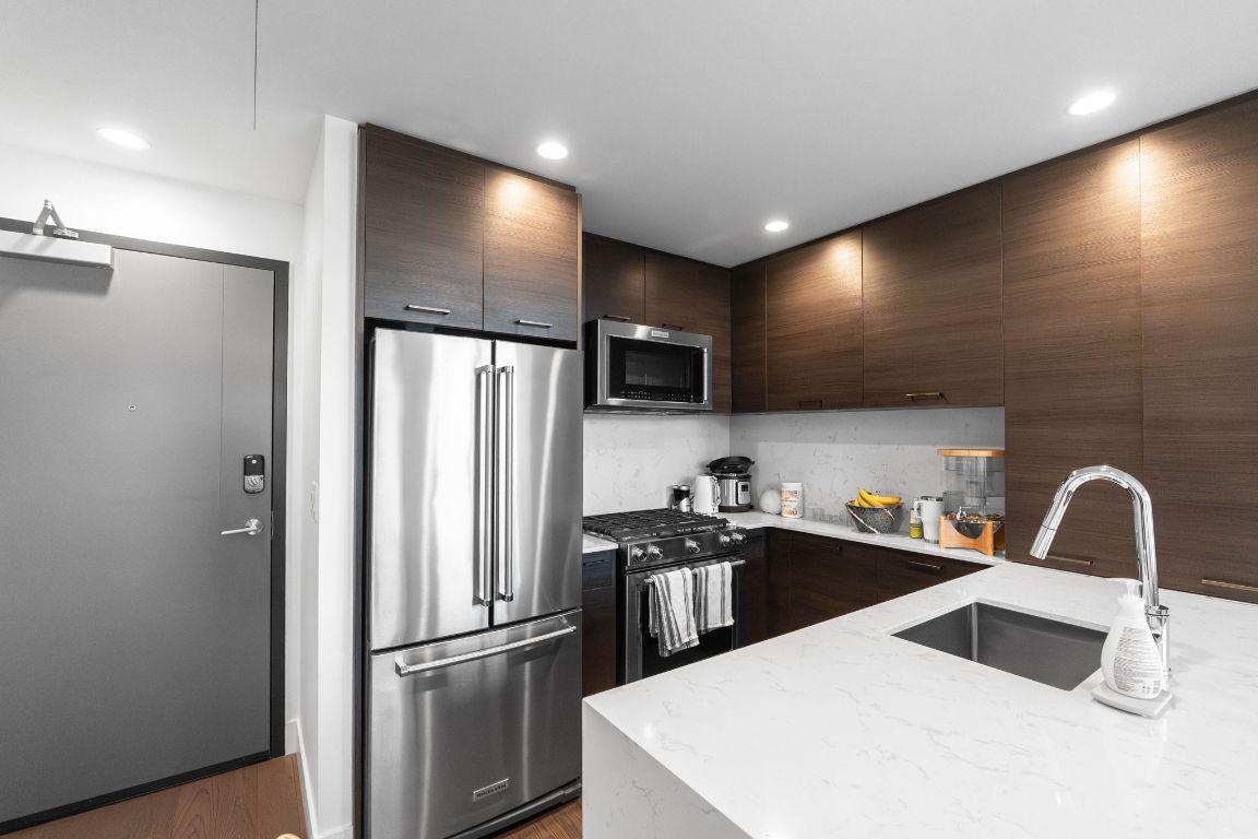 









1181


Sunset

Drive, 2307,
Kelowna,




BC
V1Y 0L4

