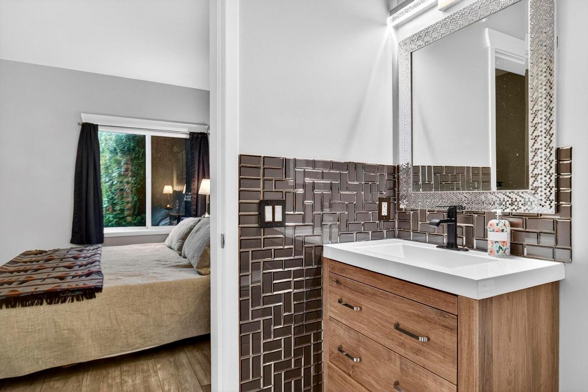 









1450


Rose Meadow

Drive, 1,
West Kelowna,




BC
V1Z 4A4

