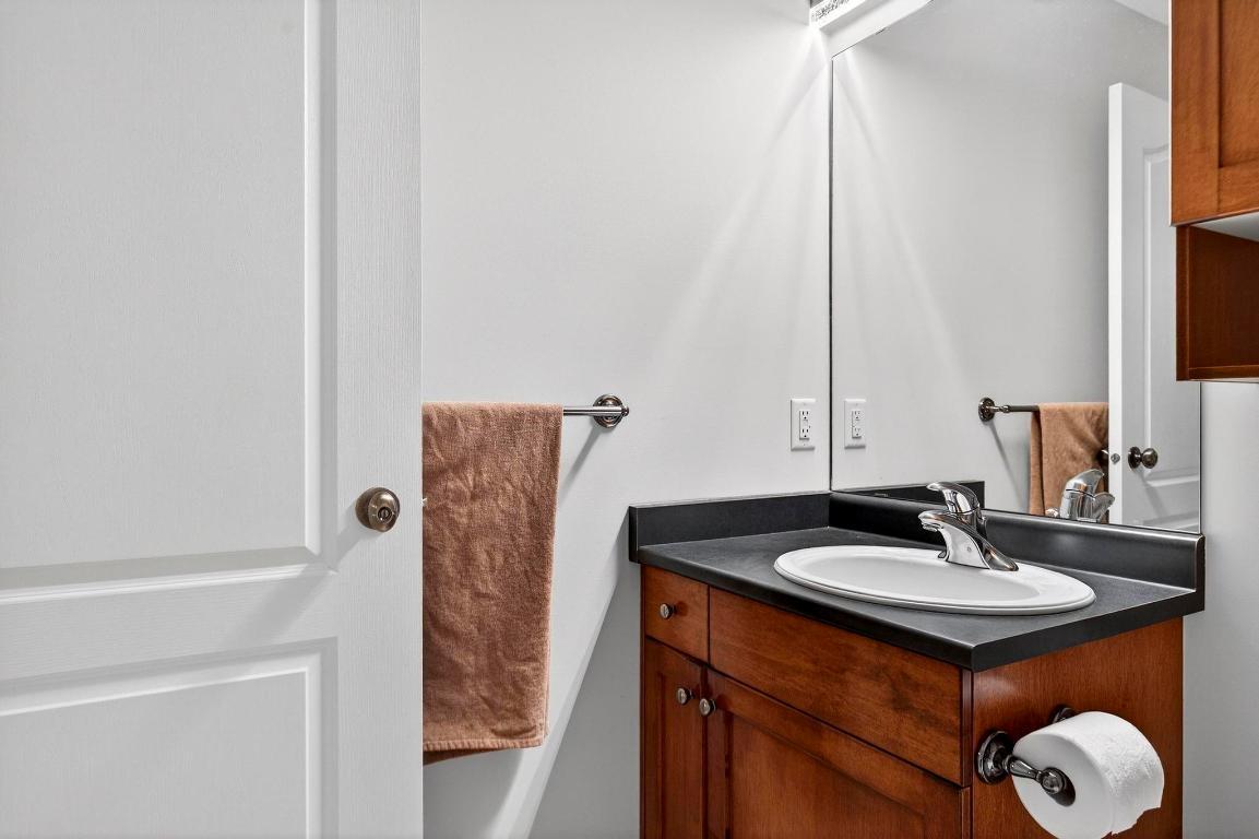 









1450


Rose Meadow

Drive, 1,
West Kelowna,




BC
V1Z 4A4

