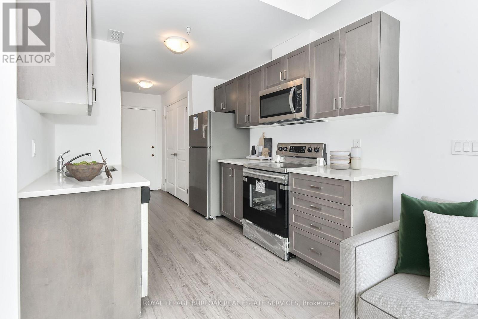 












170-180 NORTHUMBERLAND STREET

,
North Dumfries,




Ontario
N0B1E0

