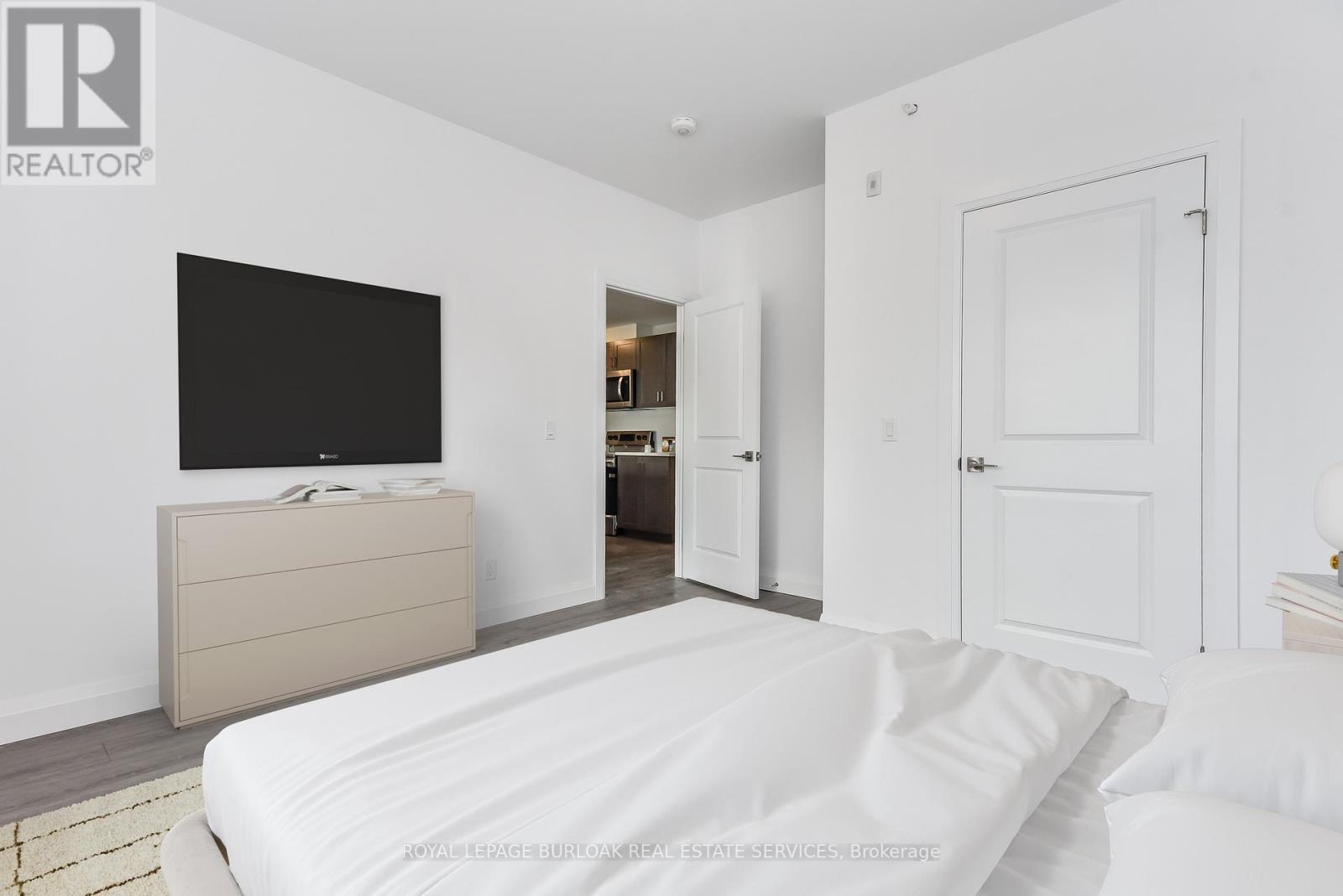 












170-180 NORTHUMBERLAND STREET

,
North Dumfries,




Ontario
N0B1E0

