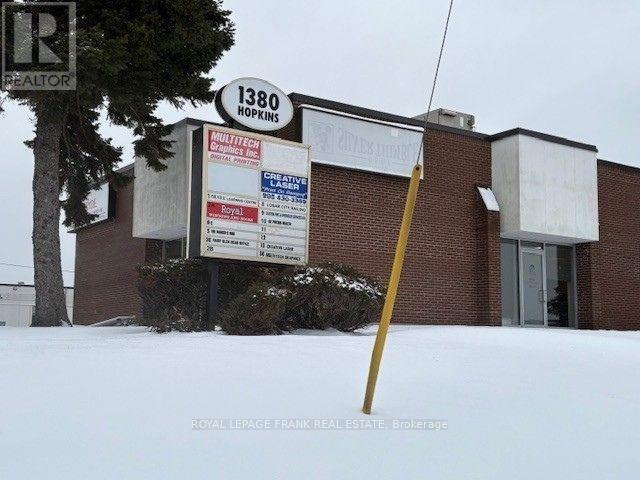 












9 - 1380 HOPKINS STREET

,
Whitby (Whitby Industrial),




Ontario
L1N2C3


