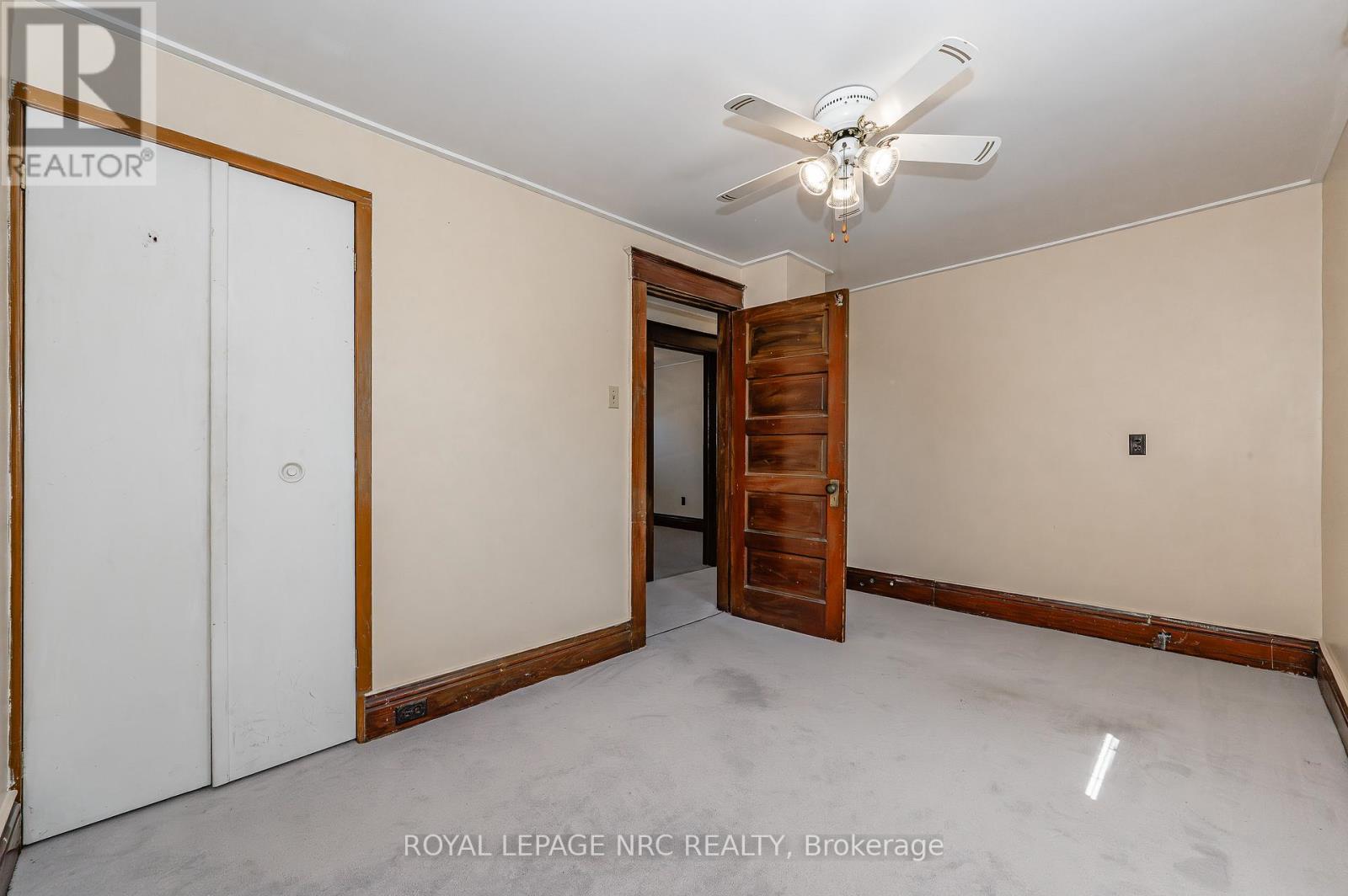 












217 MITCHELL STREET

,
Port Colborne (East Village),




Ontario
L3K1Y4

