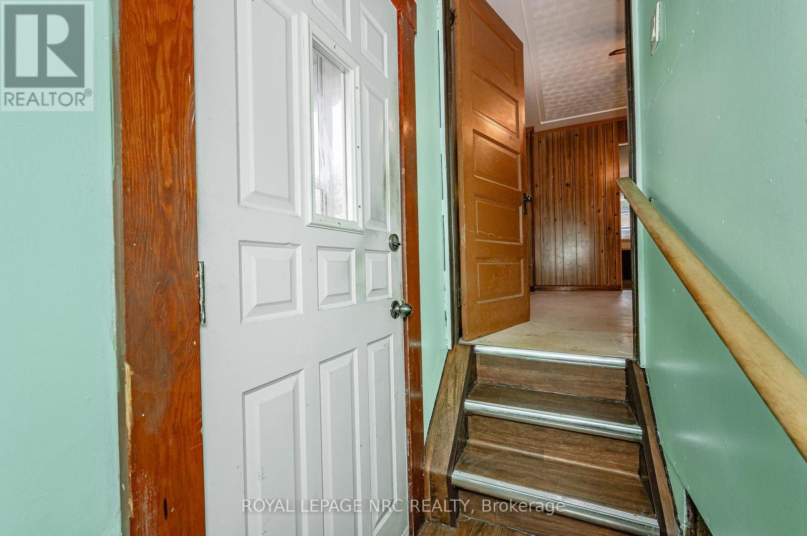 












217 MITCHELL STREET

,
Port Colborne (East Village),




Ontario
L3K1Y4

