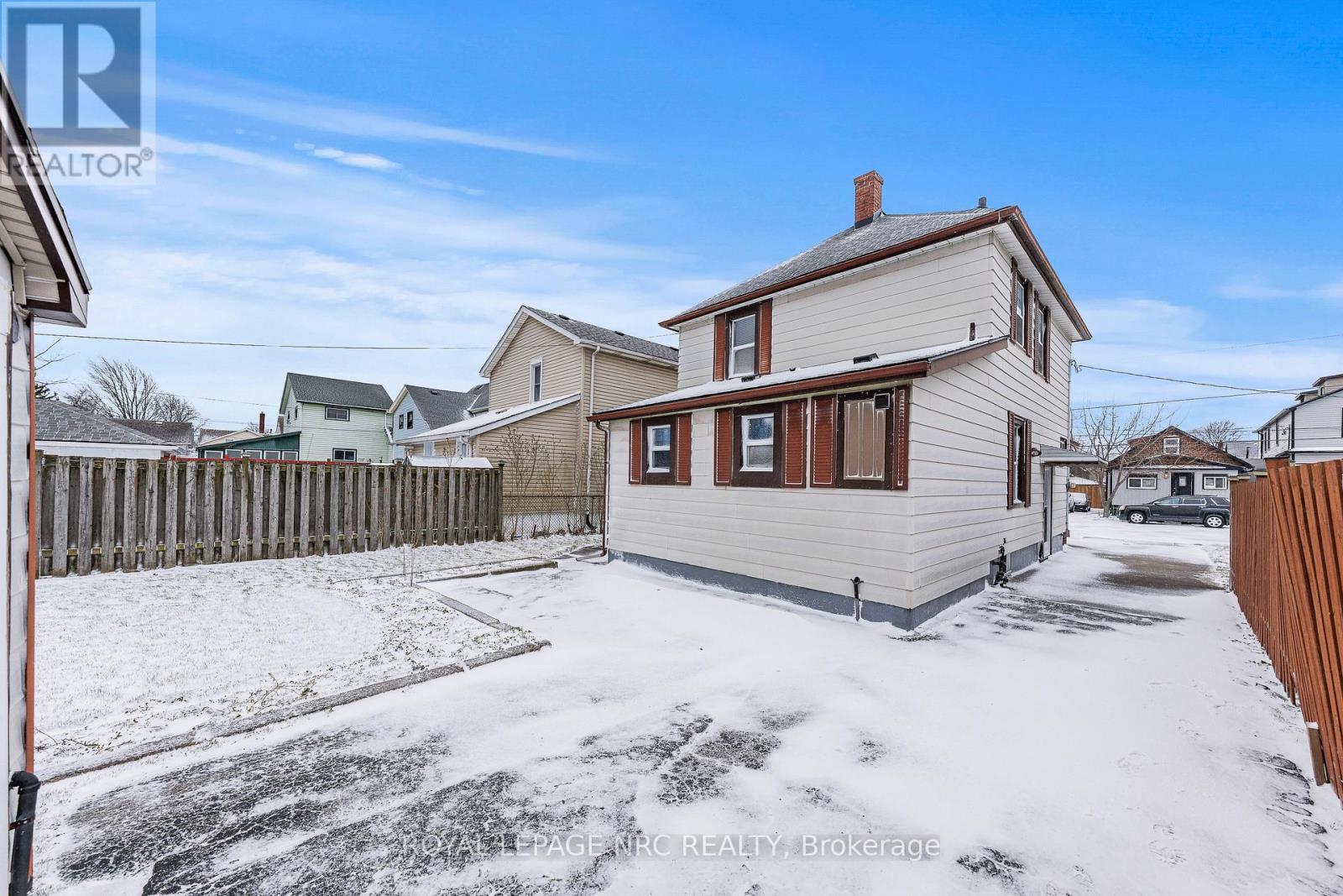 












217 MITCHELL STREET

,
Port Colborne (East Village),




Ontario
L3K1Y4

