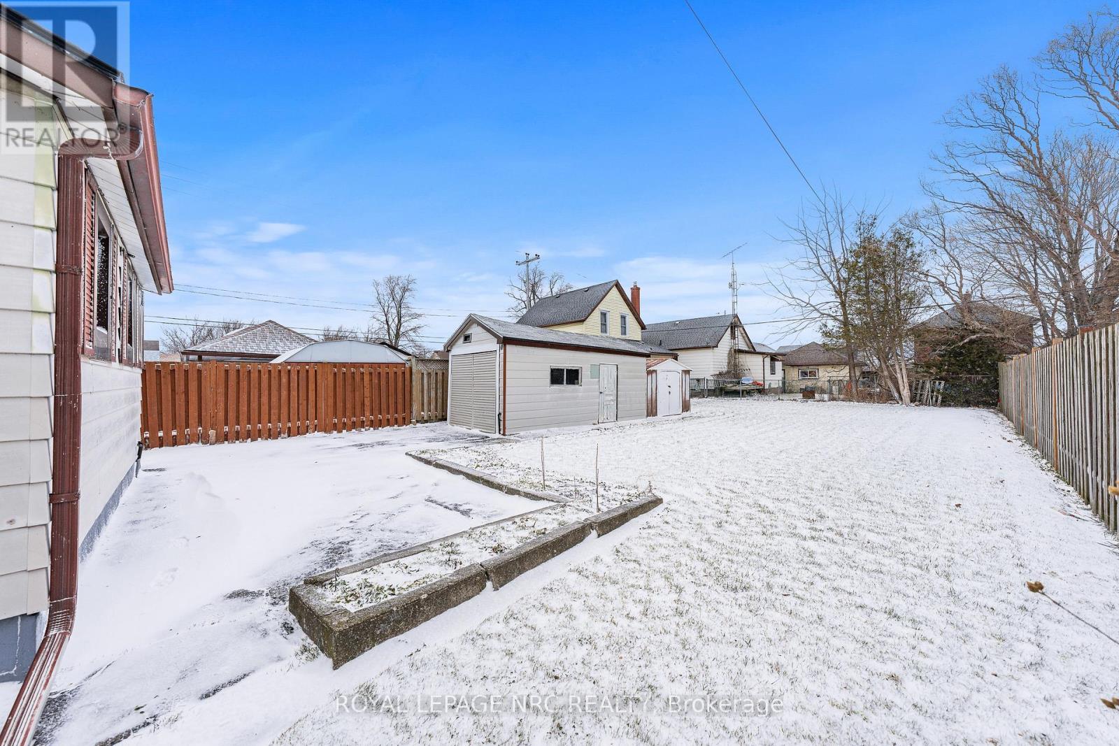 












217 MITCHELL STREET

,
Port Colborne (East Village),




Ontario
L3K1Y4

