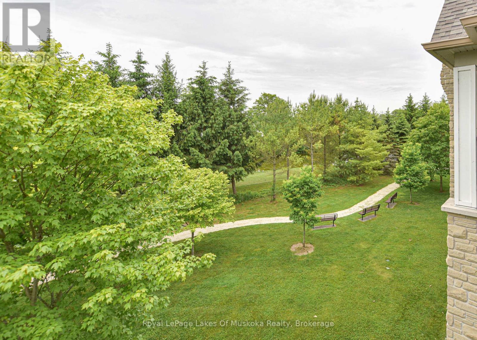 












318 - 60 MULLIGAN LANE

,
Wasaga Beach,




Ontario
L9Z0C5

