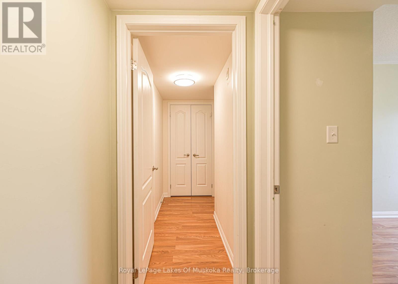 












318 - 60 MULLIGAN LANE

,
Wasaga Beach,




Ontario
L9Z0C5

