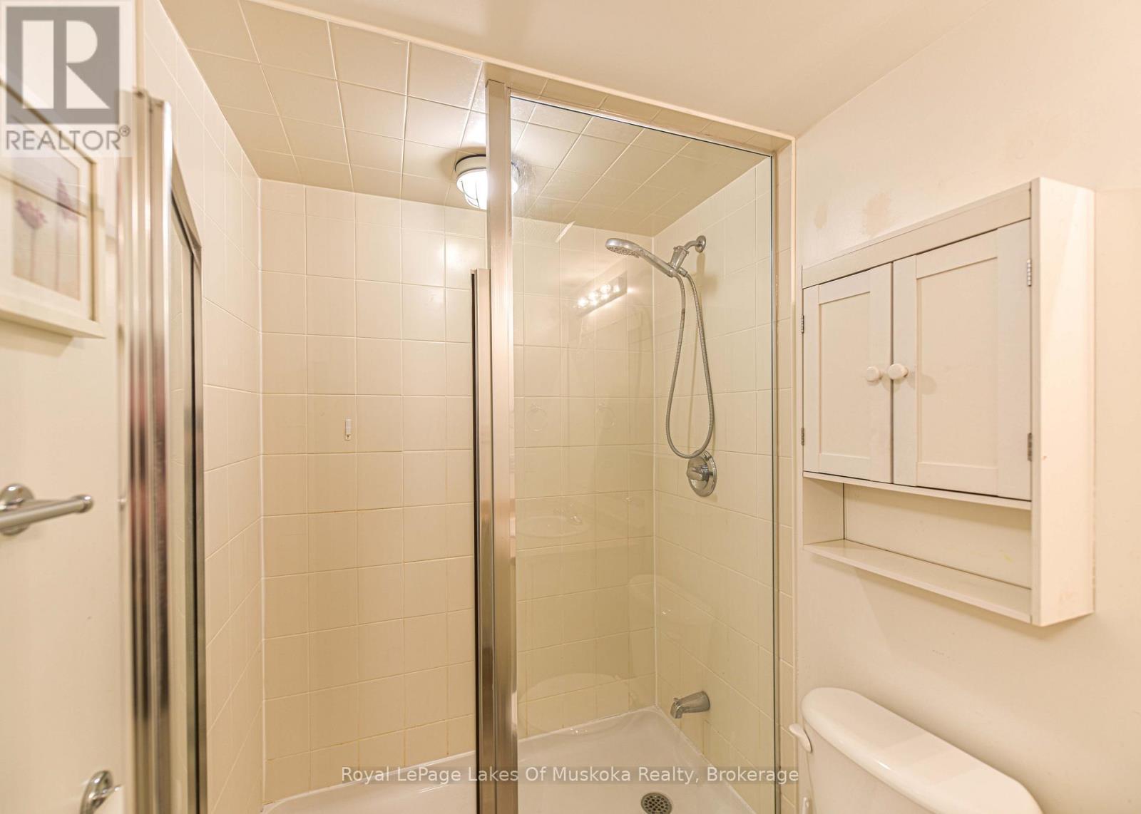 












318 - 60 MULLIGAN LANE

,
Wasaga Beach,




Ontario
L9Z0C5

