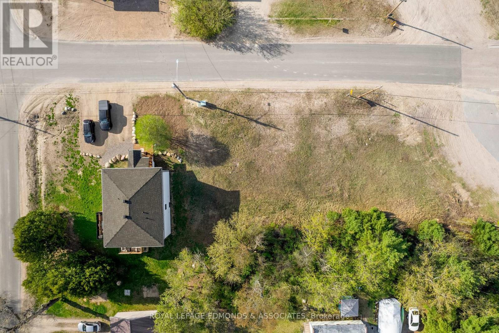 












0 ALBERT STREET

,
Laurentian Hills,







Ontario
K0J1P0

