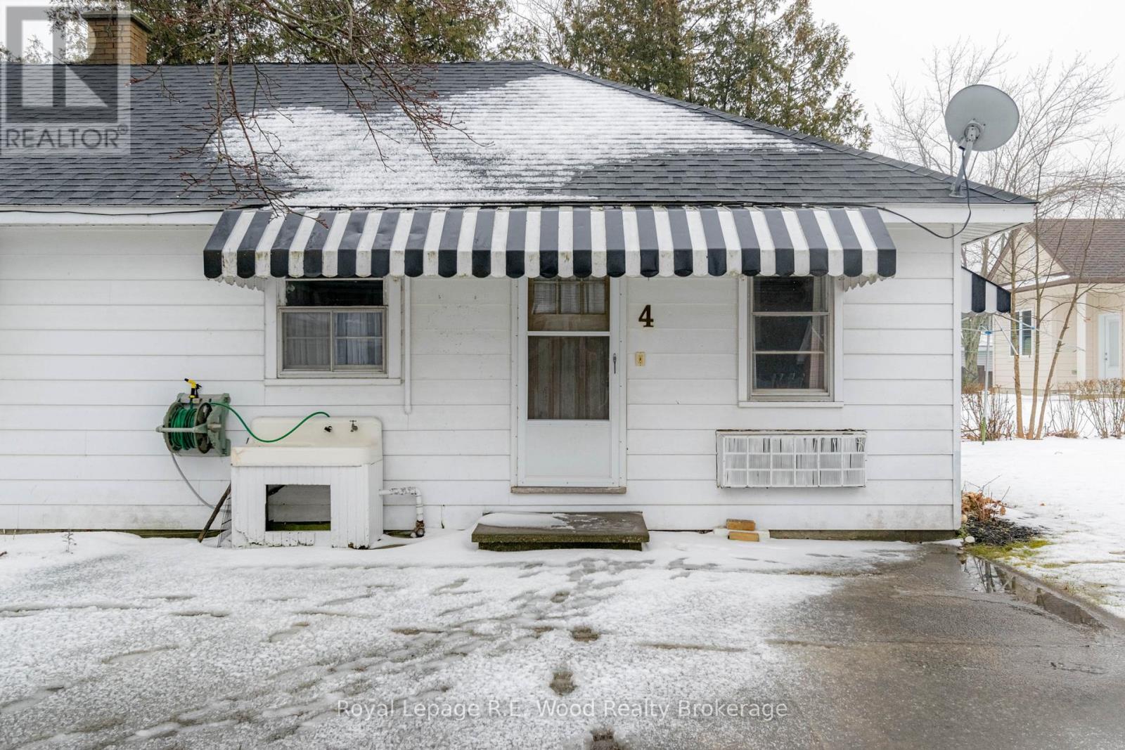 












4 JENNY WREN LANE

,
Norfolk (Turkey Point),




Ontario
N0E1T0

