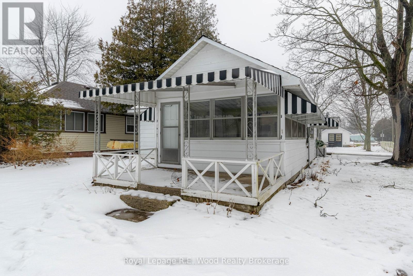 












4 JENNY WREN LANE

,
Norfolk (Turkey Point),




Ontario
N0E1T0

