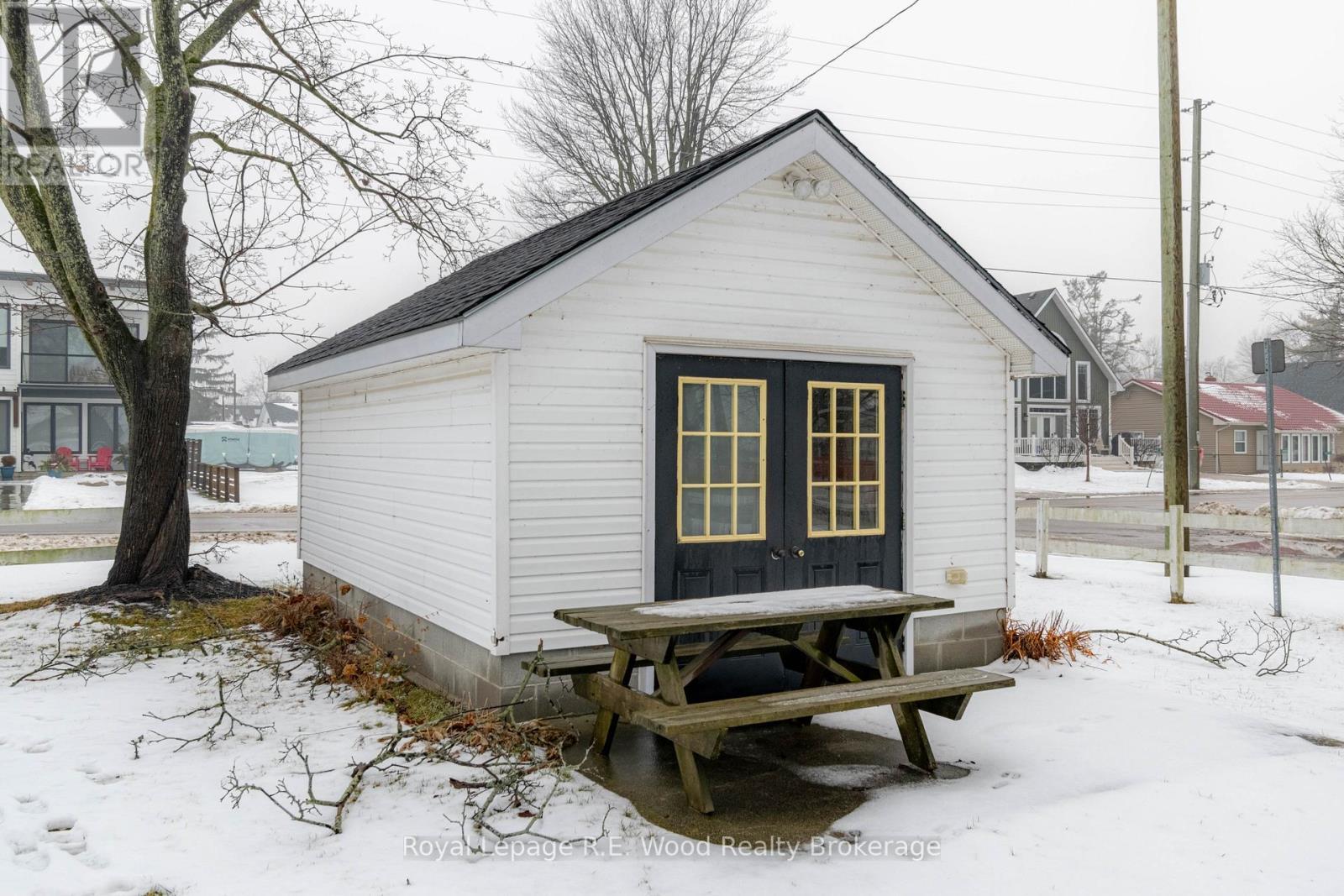 












4 JENNY WREN LANE

,
Norfolk (Turkey Point),




Ontario
N0E1T0

