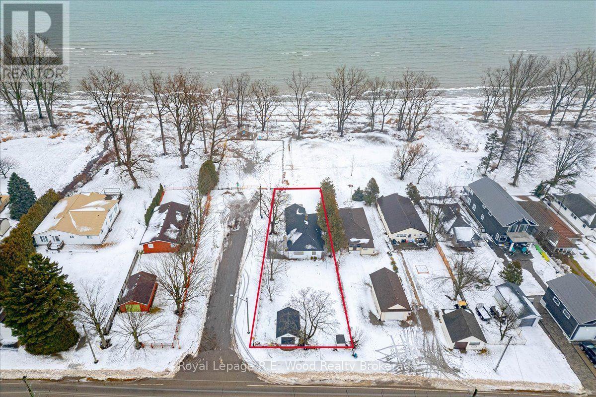 












4 JENNY WREN LANE

,
Norfolk (Turkey Point),




Ontario
N0E1T0

