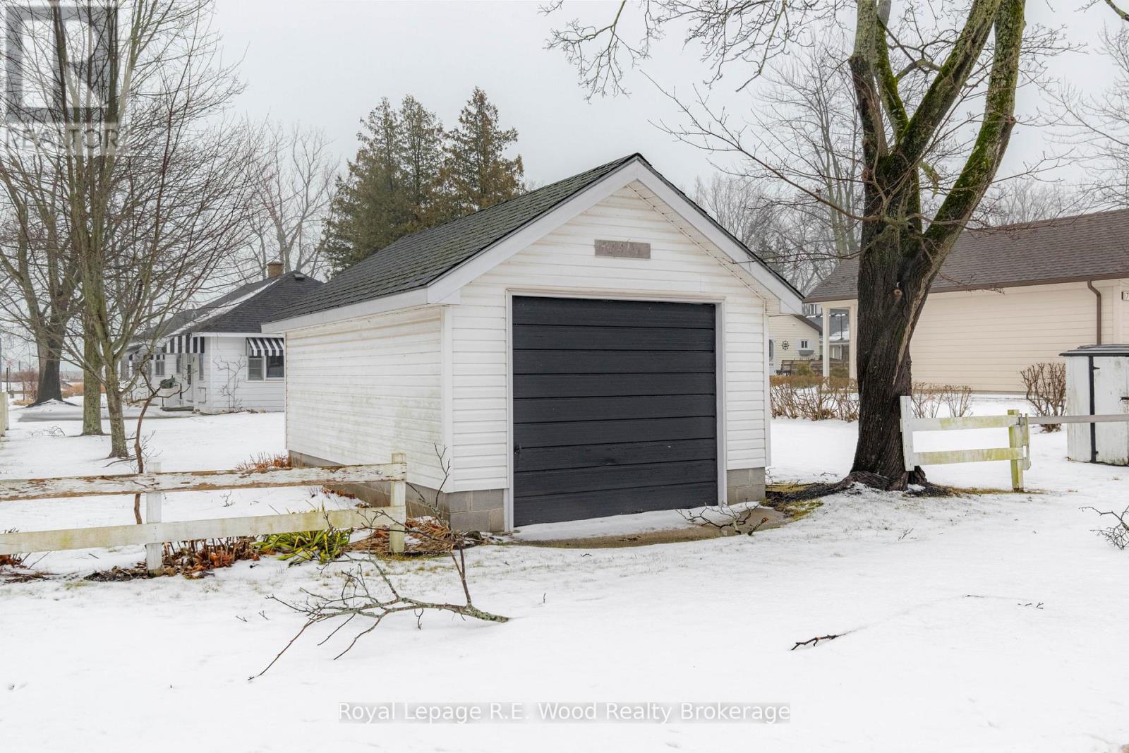 












4 JENNY WREN LANE

,
Norfolk (Turkey Point),




Ontario
N0E1T0

