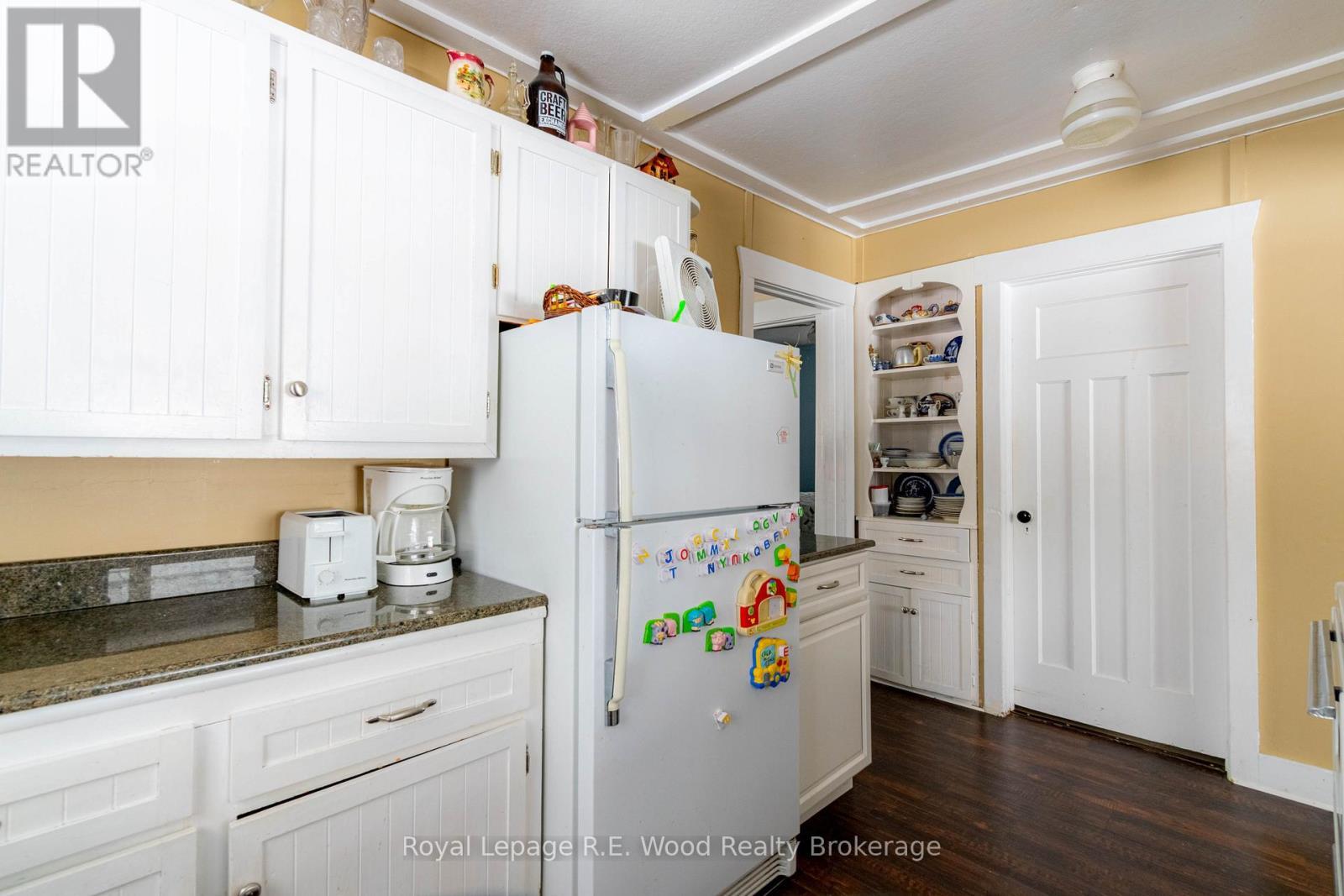 












4 JENNY WREN LANE

,
Norfolk (Turkey Point),




Ontario
N0E1T0

