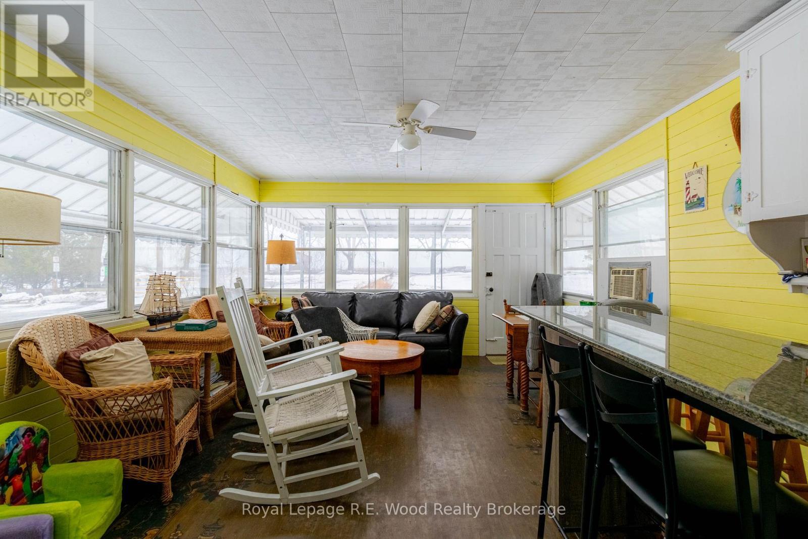 












4 JENNY WREN LANE

,
Norfolk (Turkey Point),




Ontario
N0E1T0

