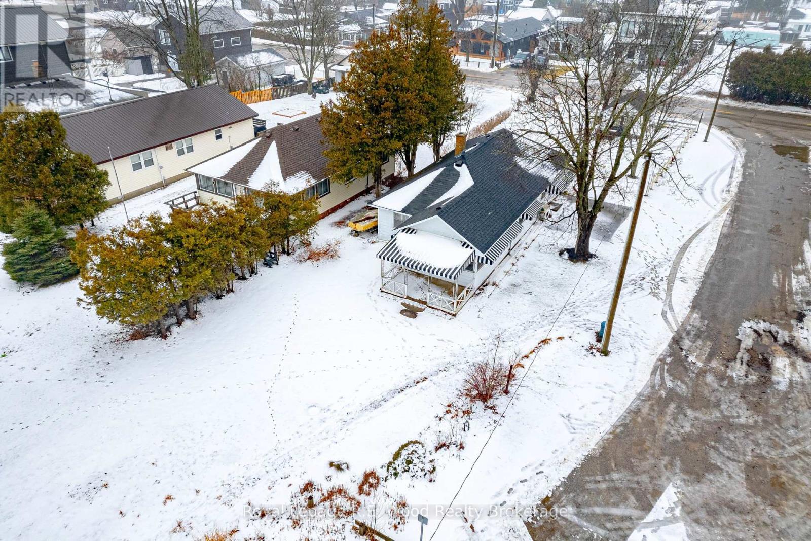 












4 JENNY WREN LANE

,
Norfolk (Turkey Point),




Ontario
N0E1T0

