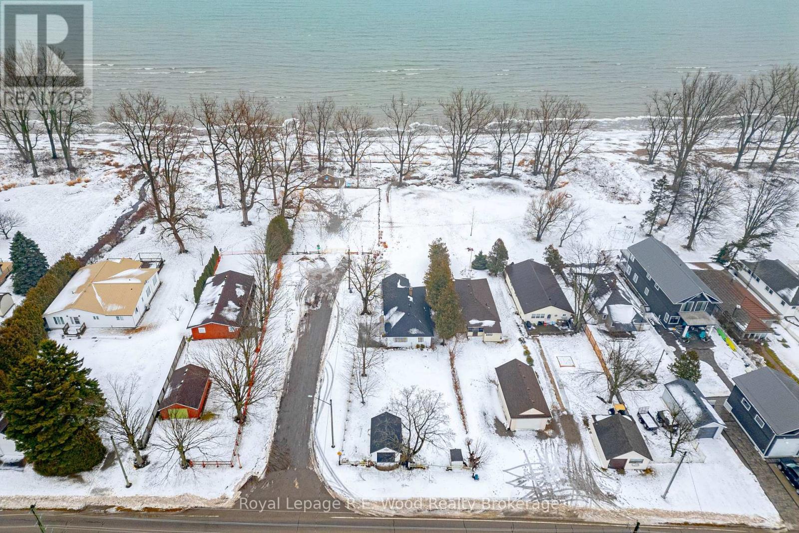 












4 JENNY WREN LANE

,
Norfolk (Turkey Point),




Ontario
N0E1T0

