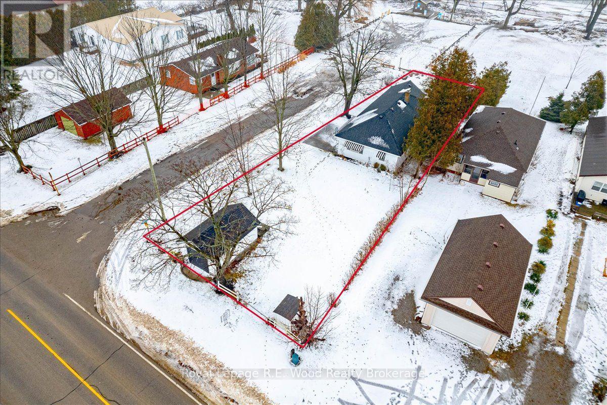 












4 JENNY WREN LANE

,
Norfolk (Turkey Point),




Ontario
N0E1T0

