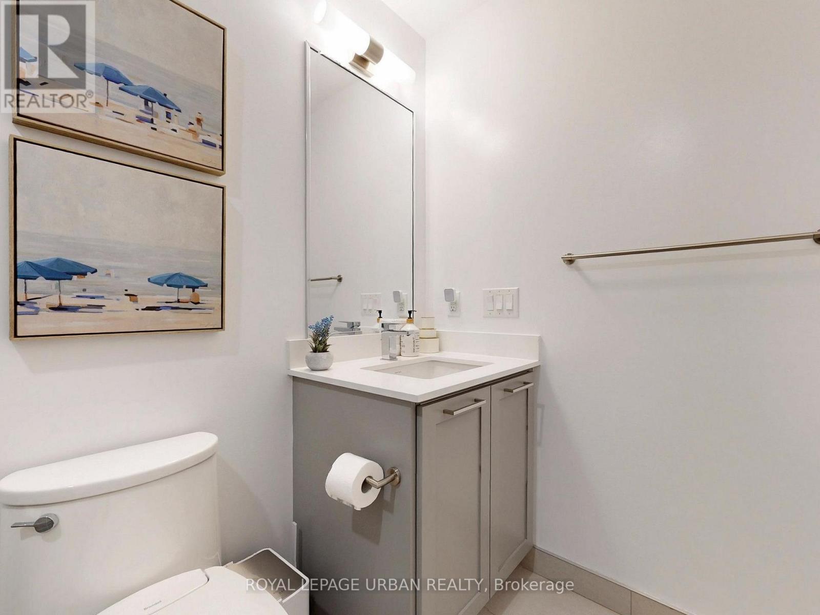 












151 - 415 SEA RAY AVENUE

,
Innisfil,




Ontario
L9S0R5

