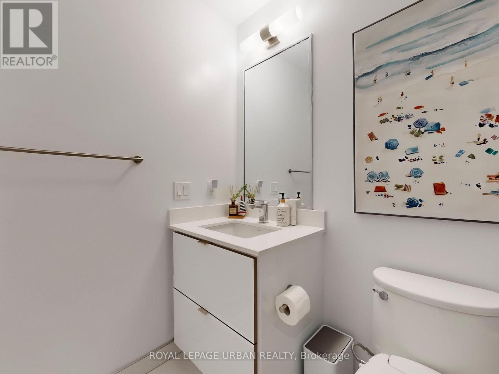 












151 - 415 SEA RAY AVENUE

,
Innisfil,




Ontario
L9S0R5

