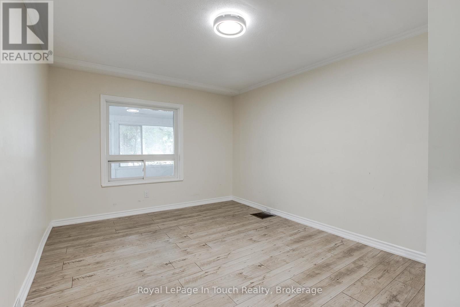 












63 FIFTH STREET E

,
Midland,




Ontario
L4R3V4

