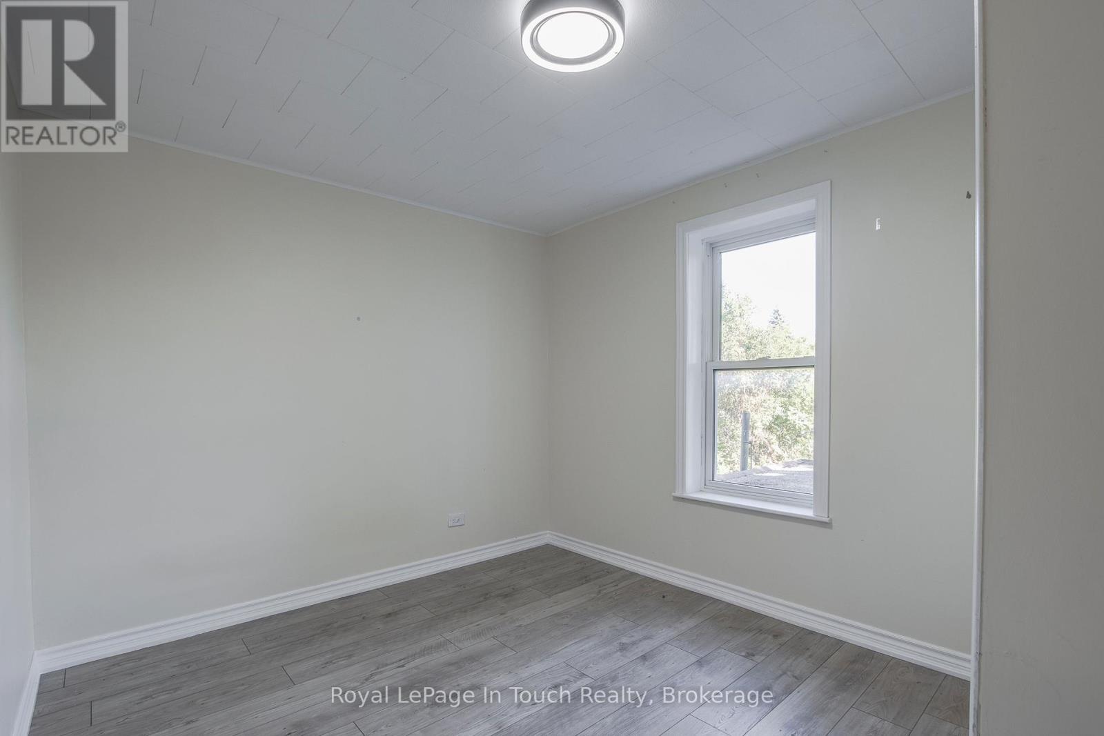 












63 FIFTH STREET E

,
Midland,




Ontario
L4R3V4

