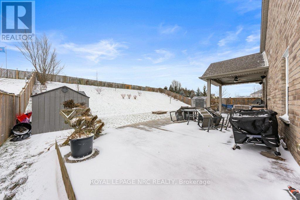 












3985 LOWER COACH ROAD

,
Fort Erie (Stevensville),




Ontario
L0S1S0

