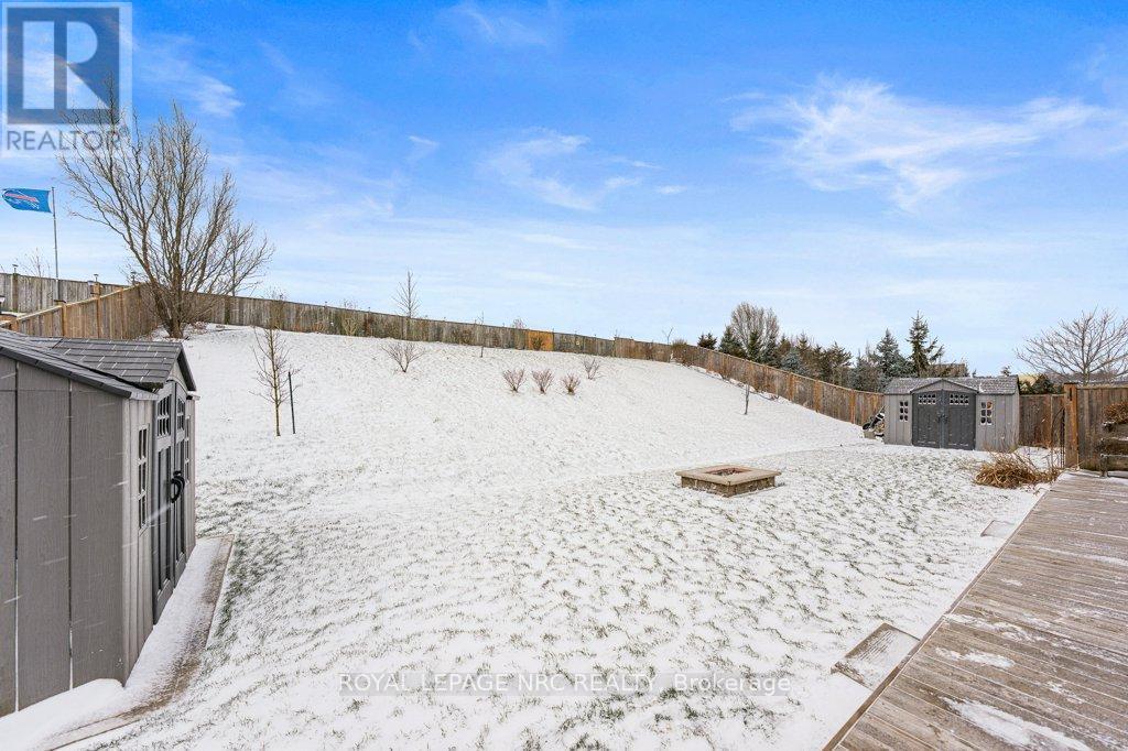 












3985 LOWER COACH ROAD

,
Fort Erie (Stevensville),




Ontario
L0S1S0

